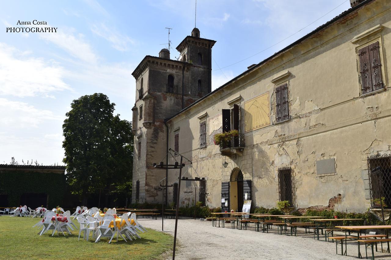 Ostello Castello Mina Della Scala Casteldidone Exteriér fotografie